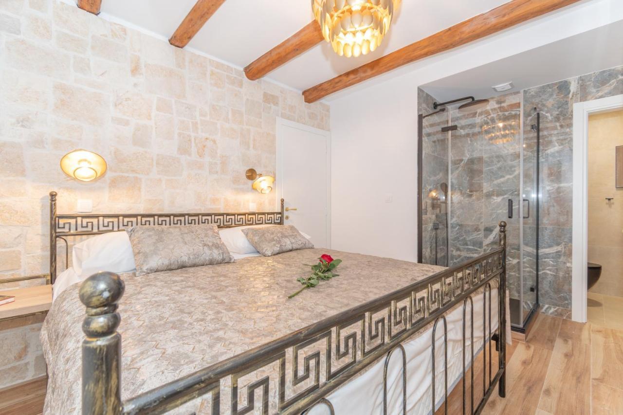Ivka Makarska - Modern And Luxurious Oldtown Apartament Exterior foto